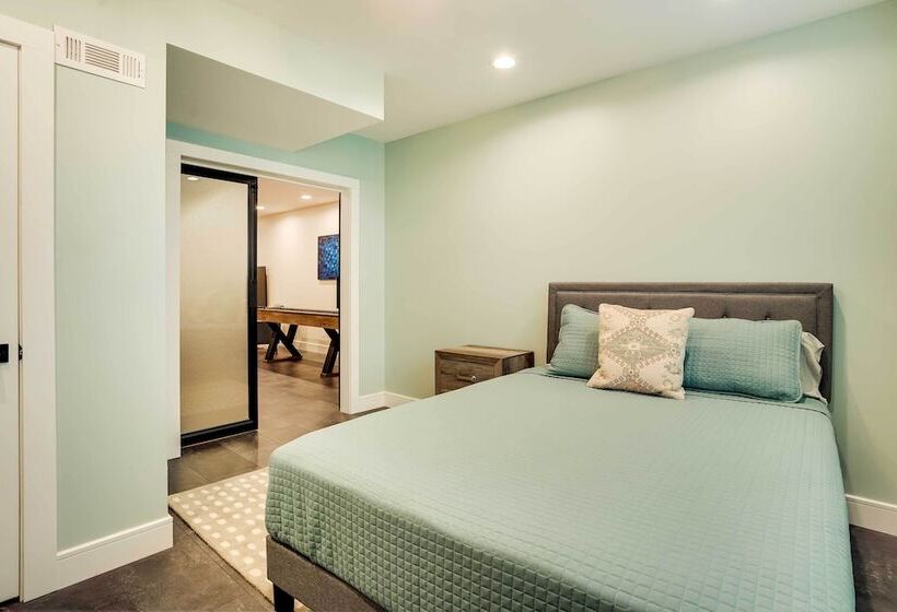 Modern Lake Ontario Escape W/ Beach Access!