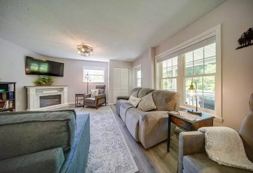 Pet Friendly Centerville Home W/ Fire Pit & Grill