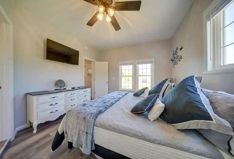 Pet Friendly Centerville Home W/ Fire Pit & Grill