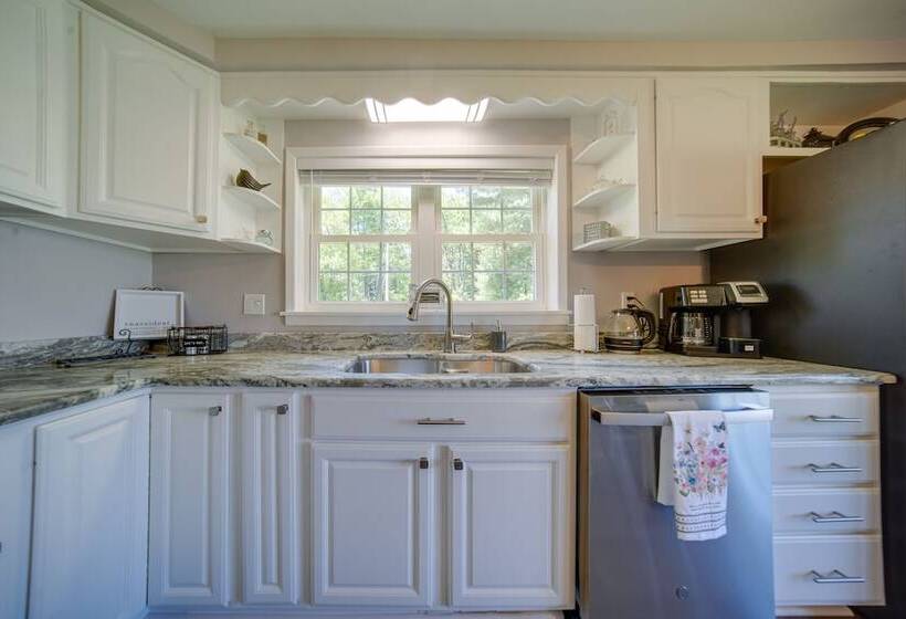 Pet Friendly Centerville Home W/ Fire Pit & Grill