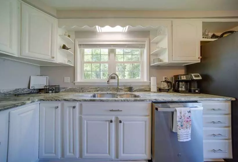 Pet Friendly Centerville Home W/ Fire Pit & Grill