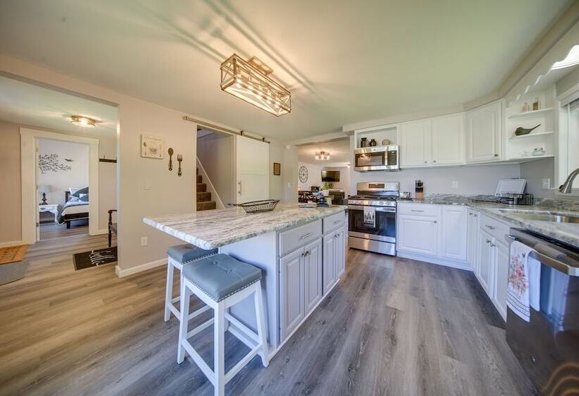 Pet Friendly Centerville Home W/ Fire Pit & Grill