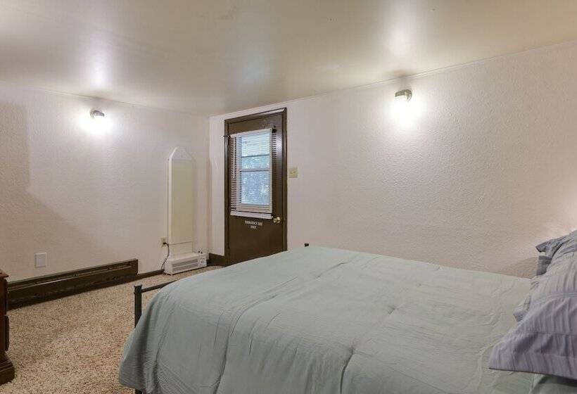 Riverfront Covington Cabin W/ Deck & Fire Pit!