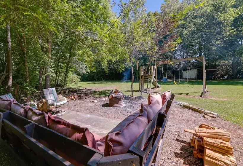 Riverfront Covington Cabin W/ Deck & Fire Pit!