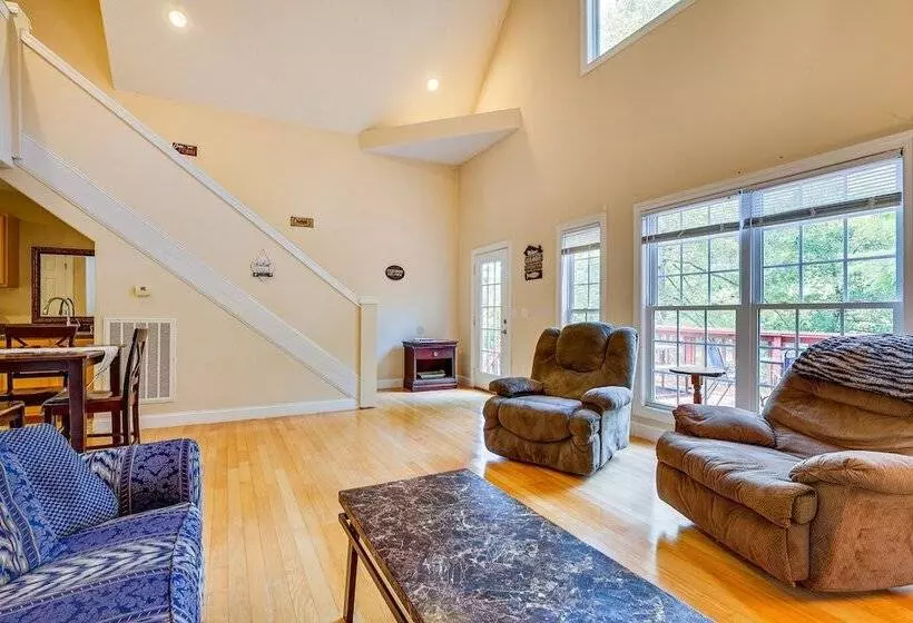 Secluded Alabama Retreat   Lewis Smith Lake Access