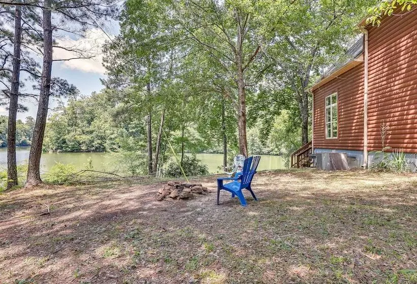 Secluded Alabama Retreat   Lewis Smith Lake Access