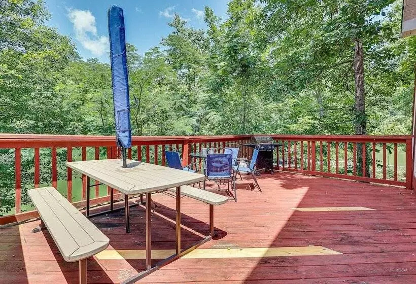 Secluded Alabama Retreat   Lewis Smith Lake Access