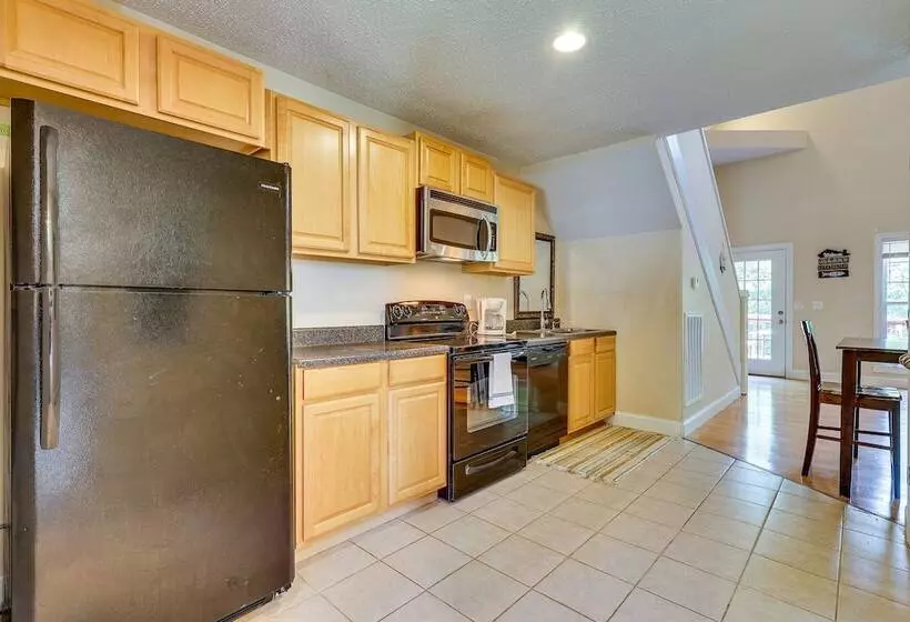 Secluded Alabama Retreat   Lewis Smith Lake Access