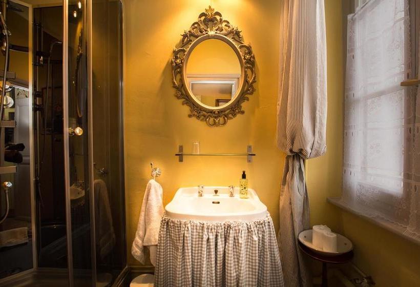 Carcassonne Bed And Breakfast