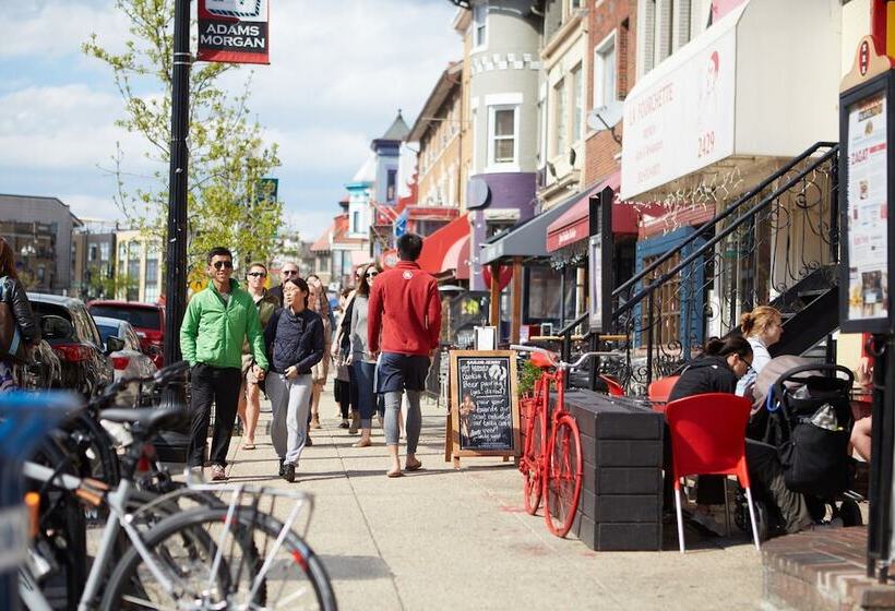 فندق صغير Highroad Washington Dc