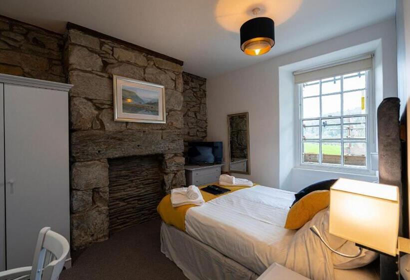 客栈 Grapes Hotel, Bar & Restaurant Snowdonia Nr Zip World