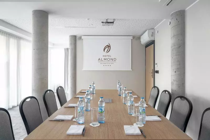 هتل Almond Business & Spa By Grano Gdańsk