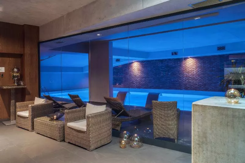 هتل Almond Business & Spa By Grano Gdańsk