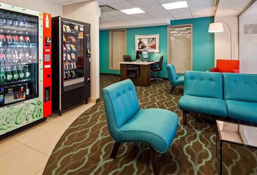 Best Western Plus Hotel Montreal