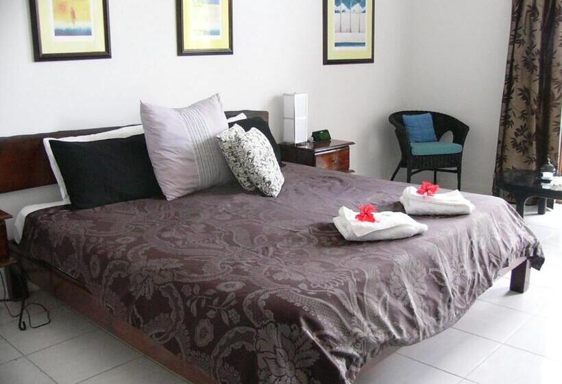 Отель Daintree Wild Bed & Breakfast