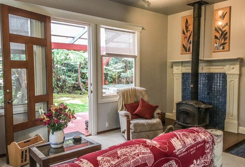 Szálloda Hale Nahele