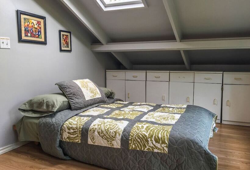 Szálloda Hale Nahele