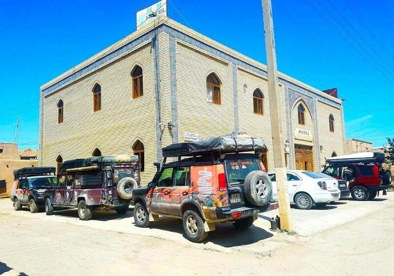 Islambek Hotel & Travel