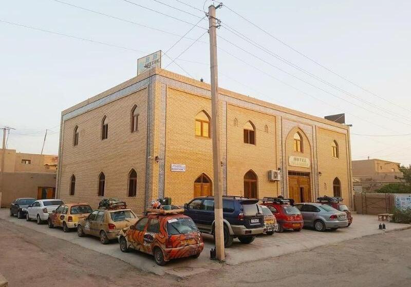 Islambek Hotel & Travel