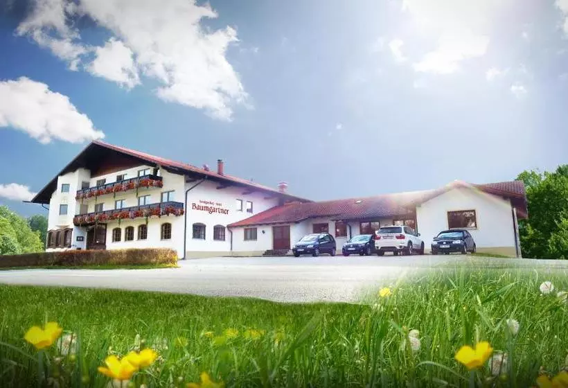 Hotelli Landgasthof Baumgartner