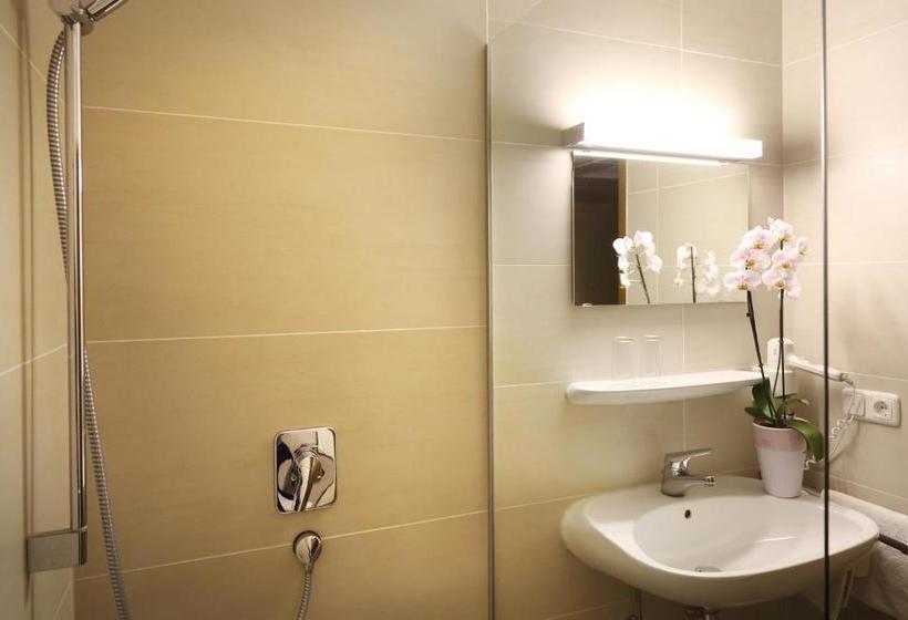 Hotell Landgasthof Baumgartner