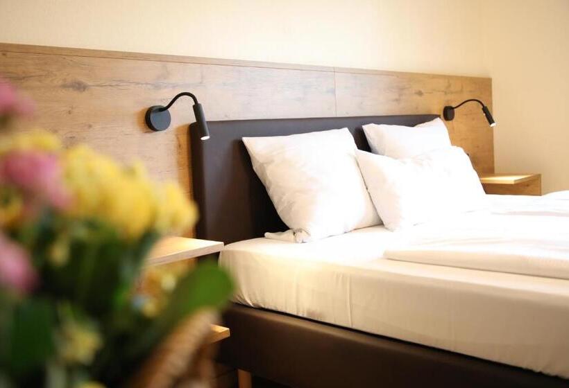 Hotell Landgasthof Baumgartner