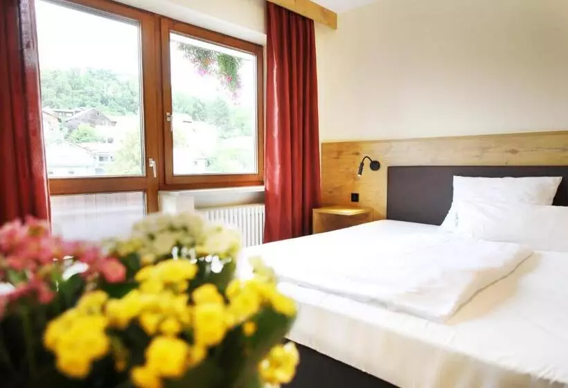 Hotelli Landgasthof Baumgartner