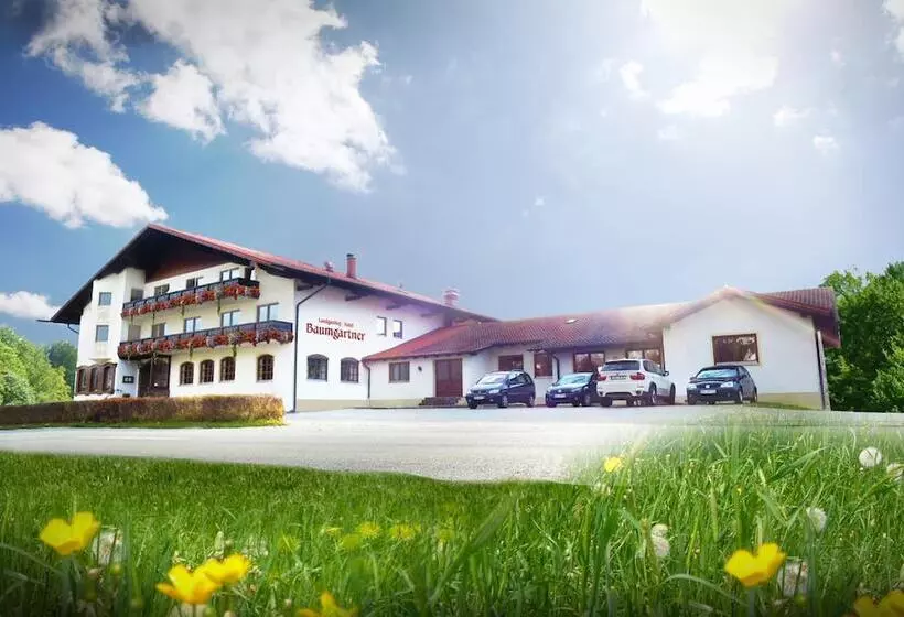 Hotelli Landgasthof Baumgartner