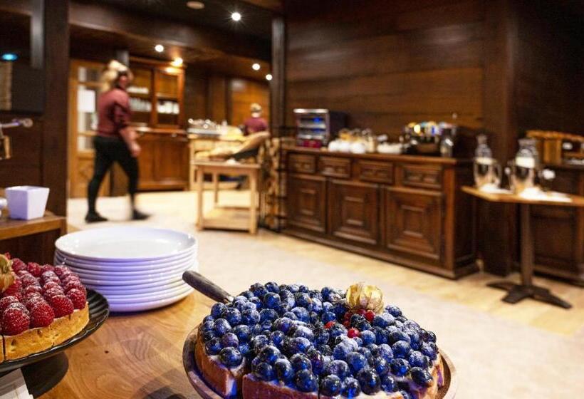 هتل Le Levanna By Les Etincelles