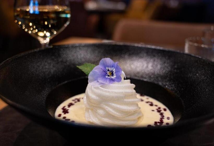 هتل Le Levanna By Les Etincelles