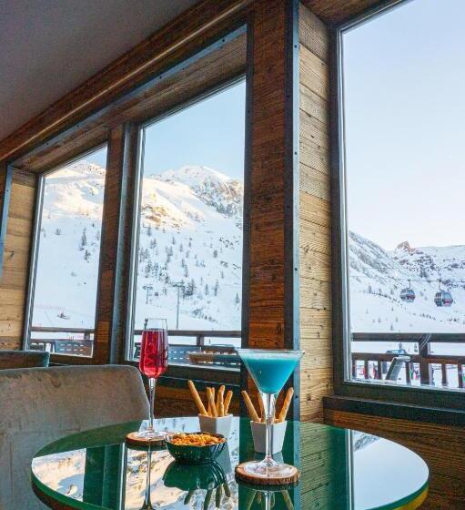 هتل Le Levanna By Les Etincelles