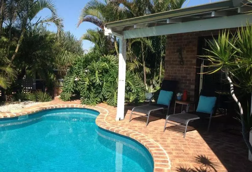 هتل Nautilus Retreat Kalbarri B&b