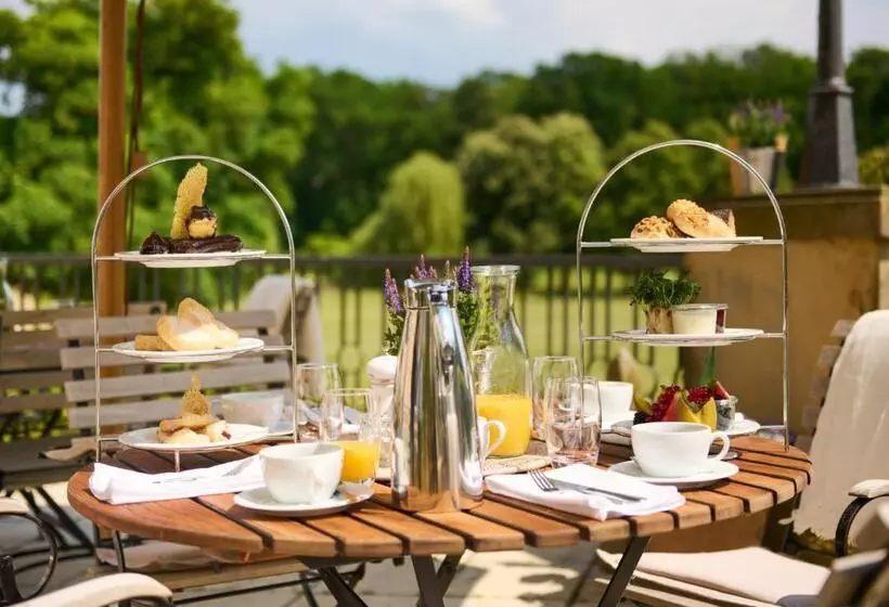 Hotelli Schloss Und Gut Liebenberg