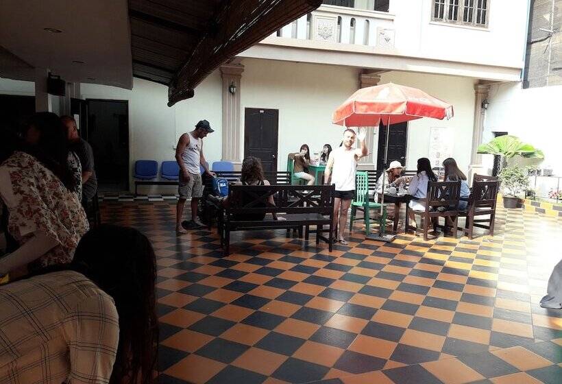 בית מלון כפרי Vientiane Star