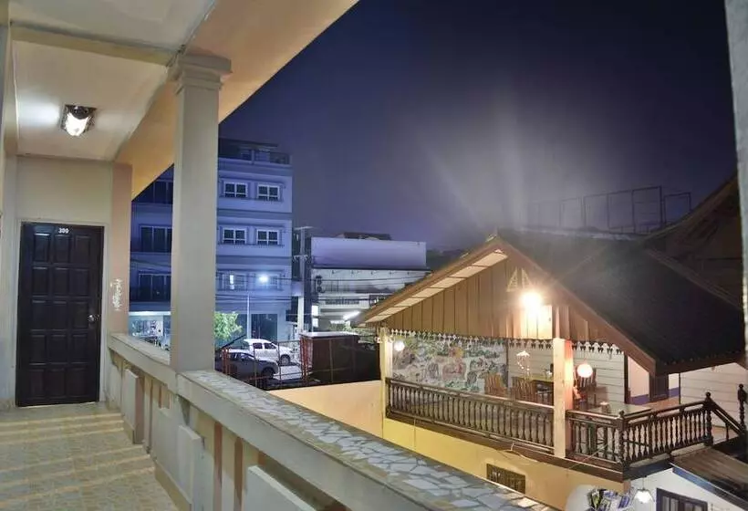 Hotelli Vientiane Star