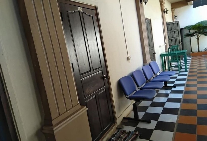 בית מלון כפרי Vientiane Star