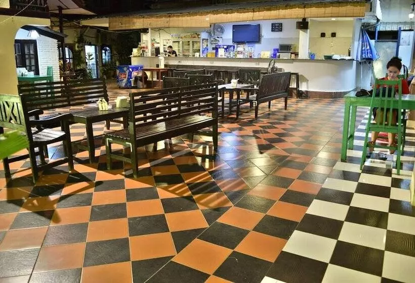 Hotelli Vientiane Star