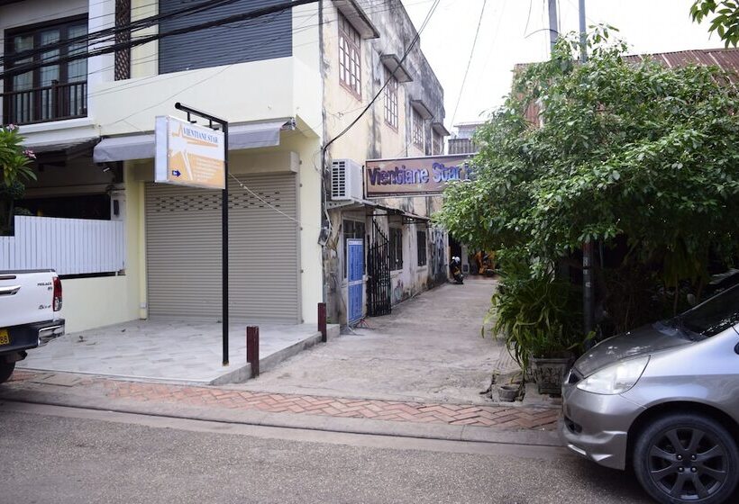בית מלון כפרי Vientiane Star