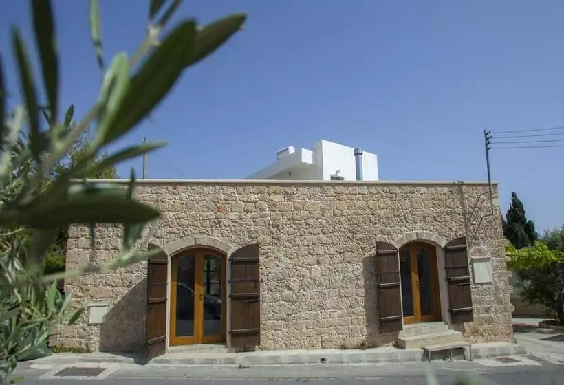Mesogi Cottage