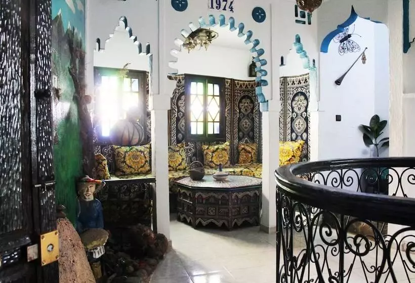 پانسیون Dar Touijar
