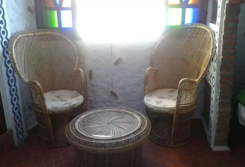 پانسیون Dar Touijar