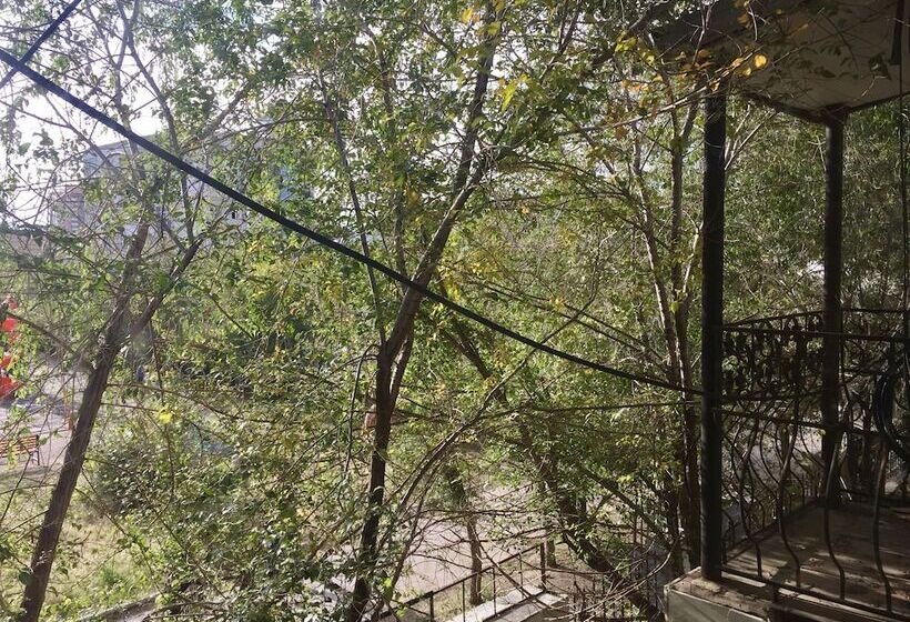 پانسیون Travel Mongolia Guesthouse