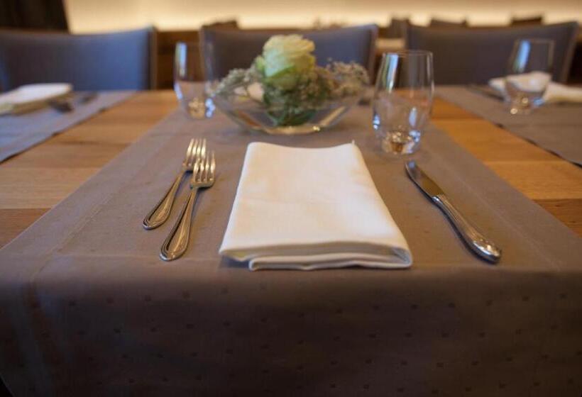 Rührberger Hof Hotel & Restaurant Grenzach Wyhlen Bei Basel