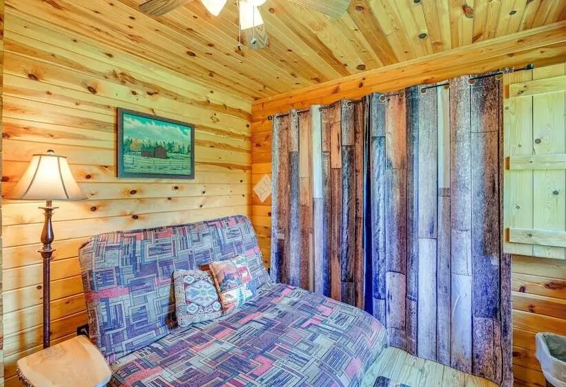 Wraparound Deck & Hot Tub: Blue Ridge Mtn Cabin