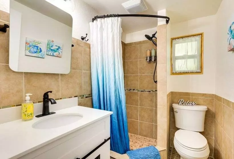 Bradenton Vacation Rental: Gas Grill & Water Views