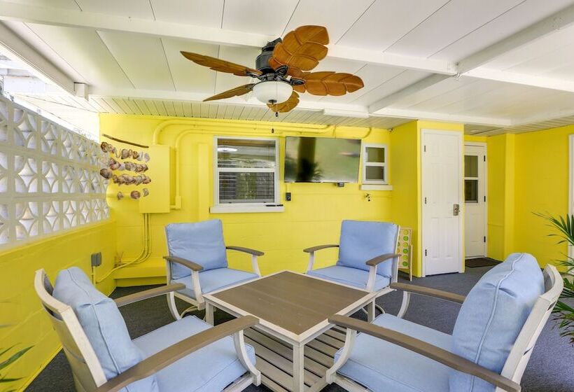 Bradenton Vacation Rental: Gas Grill & Water Views