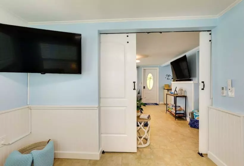 Bradenton Vacation Rental: Gas Grill & Water Views