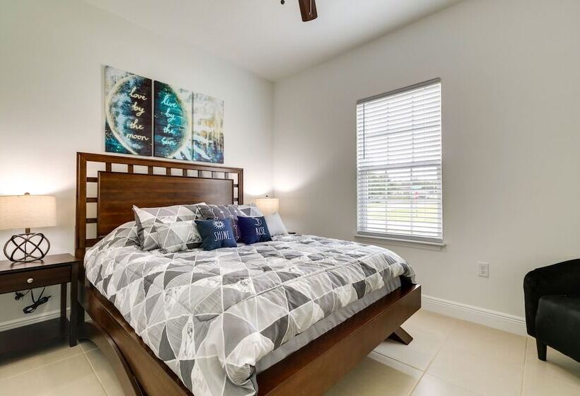 Bright, Pet Friendly Home: 16 Mi To Downtown Ocala