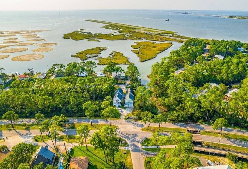 Creekfront Dauphin Island Cottage: Walk To Gulf!