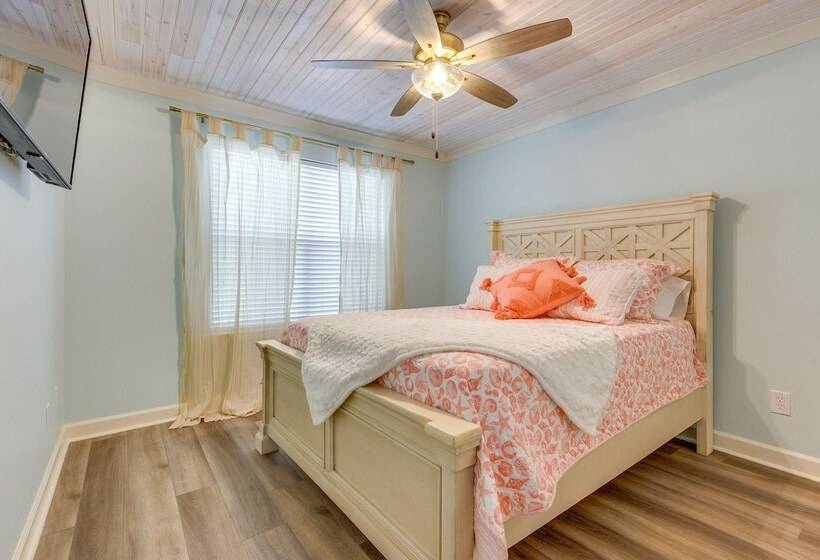 Creekfront Dauphin Island Cottage: Walk To Gulf!